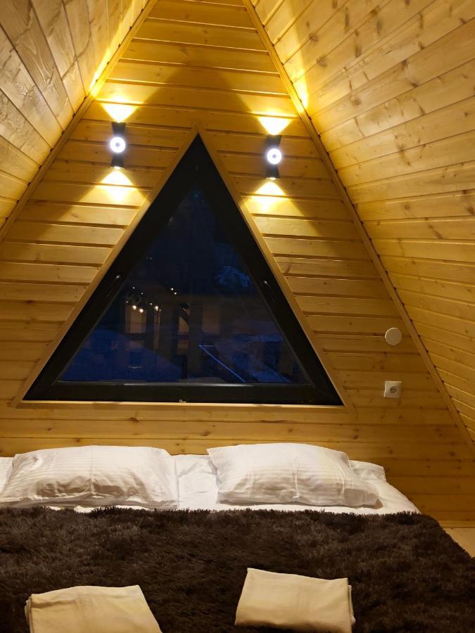 קזבגי Guesthouse Elli & Cottages מראה חיצוני תמונה