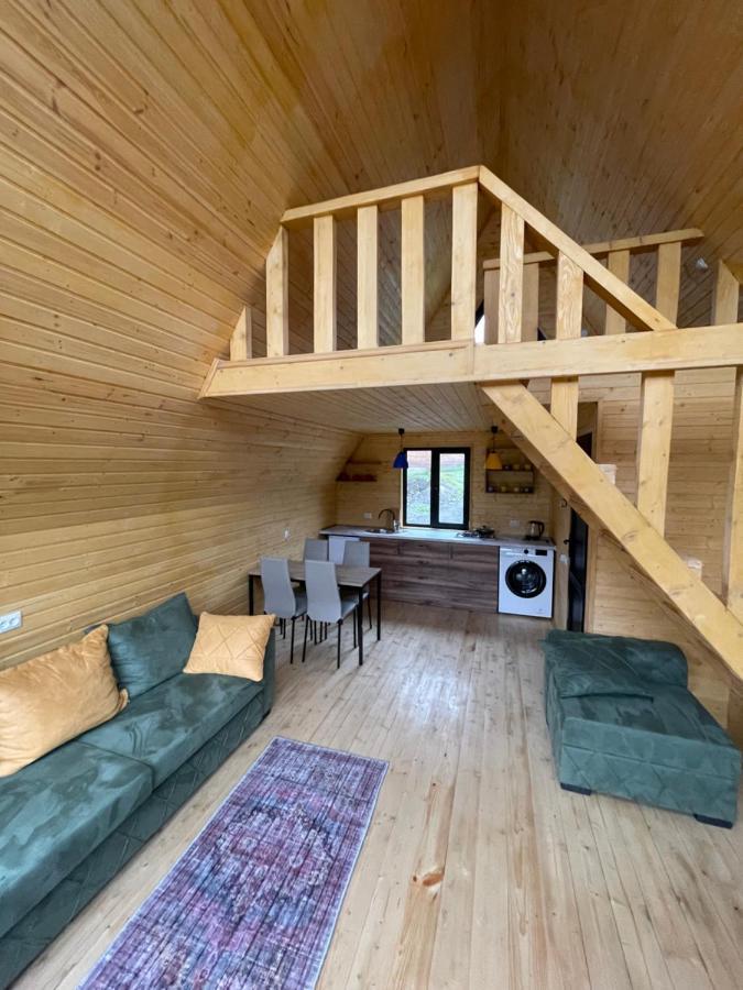 קזבגי Guesthouse Elli & Cottages מראה חיצוני תמונה