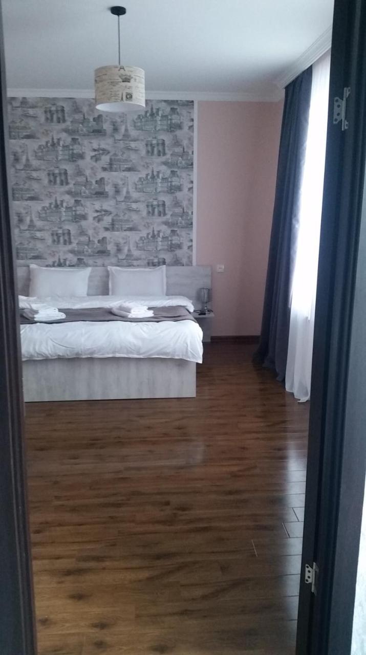 קזבגי Guesthouse Elli & Cottages מראה חיצוני תמונה